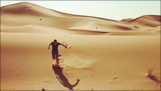 Scott in the desert